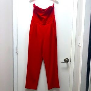 Express Sweetheart strapless jumpsuit w/ pockets